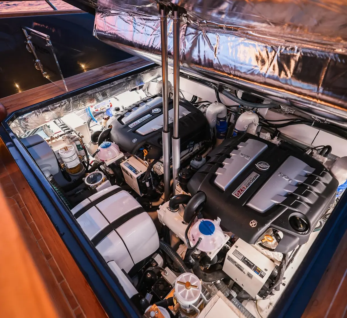 Forza 37, flybridge — Luxury Yacht Sardinia, Sardinia. A fast day-boat built for Costa Smeralda mornings
