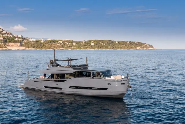 Extra 86 — Luxury Yacht Sardinia, Sardinia