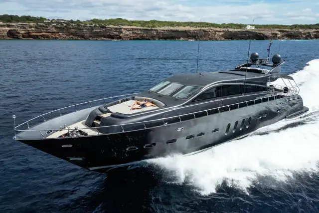 Leopard 31 — Luxury Yacht Sardinia, Sardinia