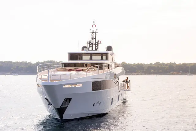 Majesty 100 — Luxury Yacht Sardinia, Sardinia