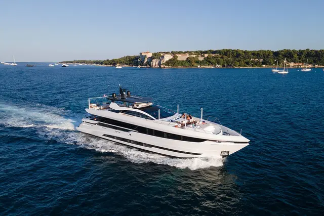 Mangusta 33 — Luxury Yacht Sardinia, Sardinia