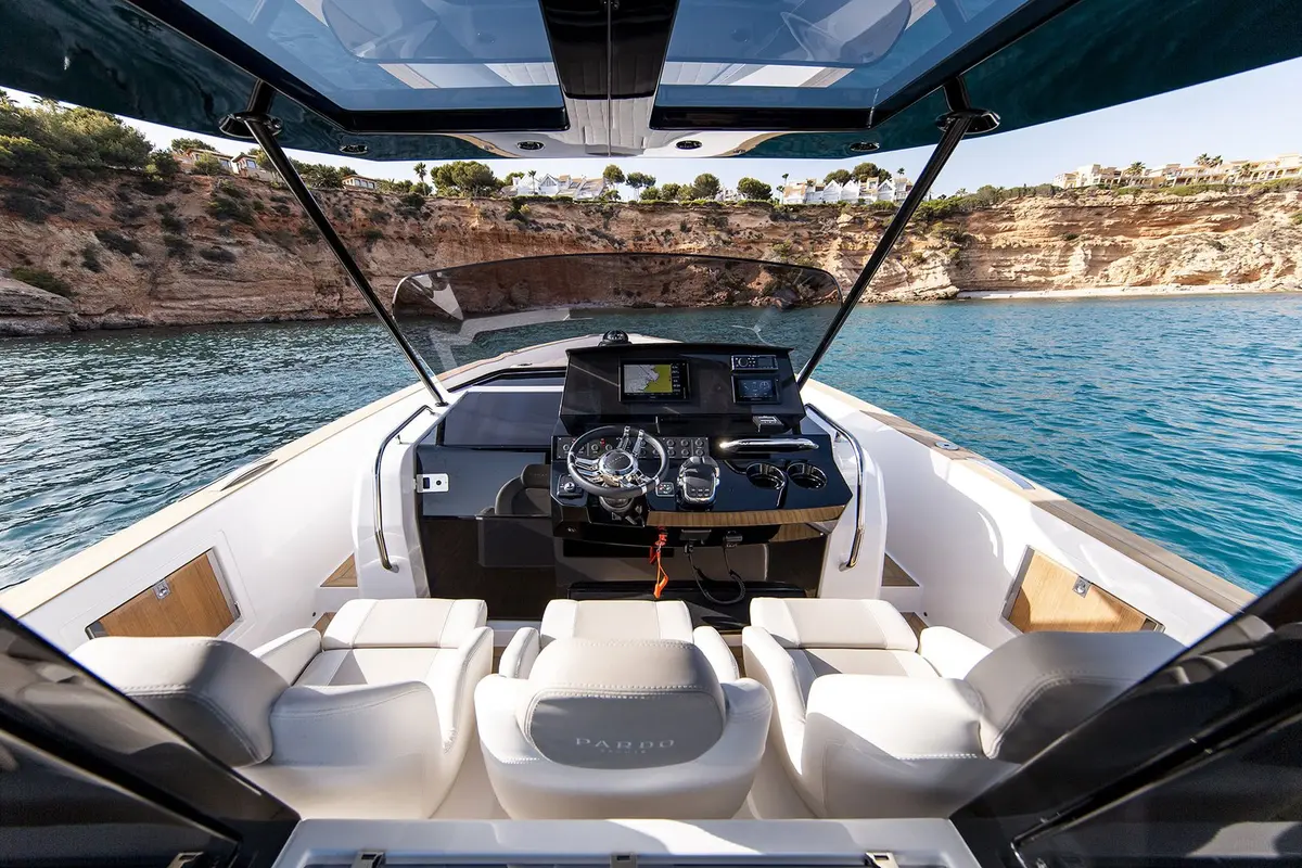 Pardo 38, main deck — Luxury Yacht Sardinia, Sardinia. Open-deck speed for a single Sardinian day